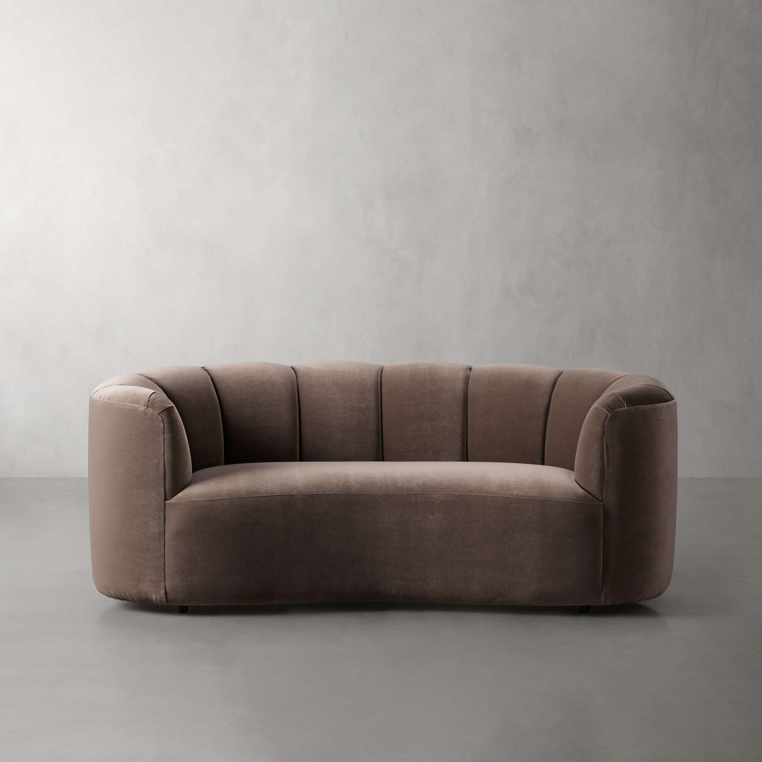 10001 Amira Sofa - Image 1