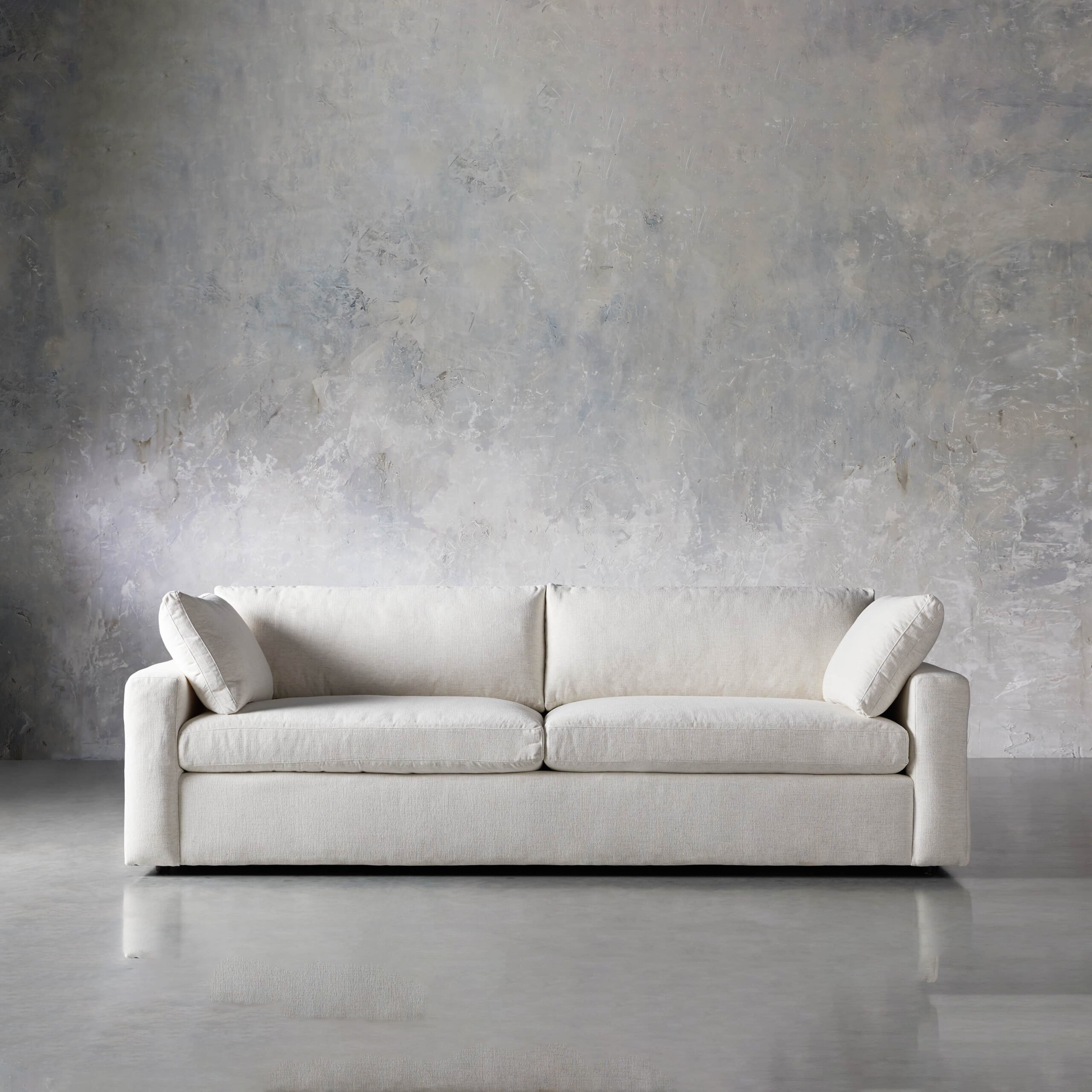 10001 Beale Sofa - Image 1