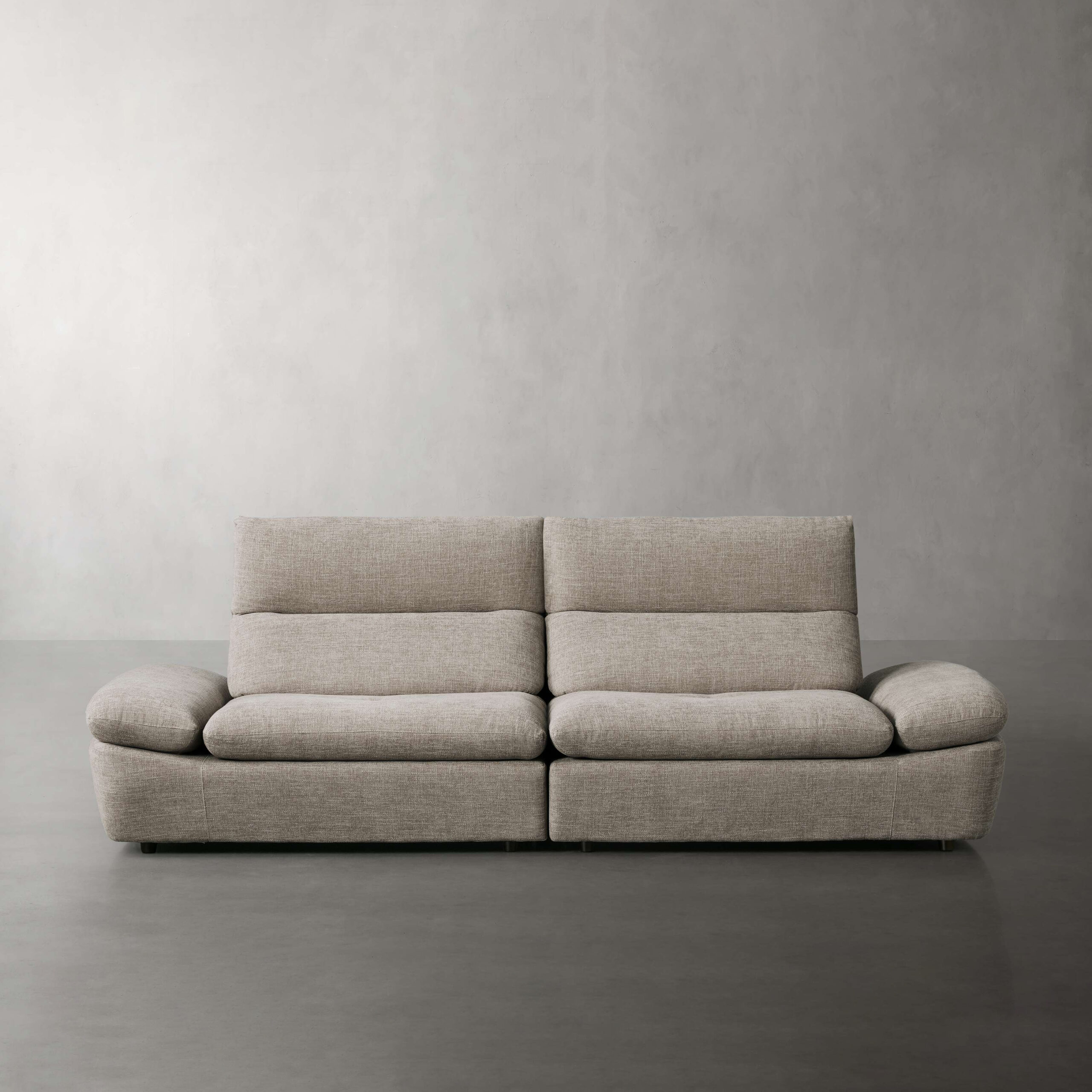 10TERNLXKTDT_V240705 Terni Sofa - Image 1