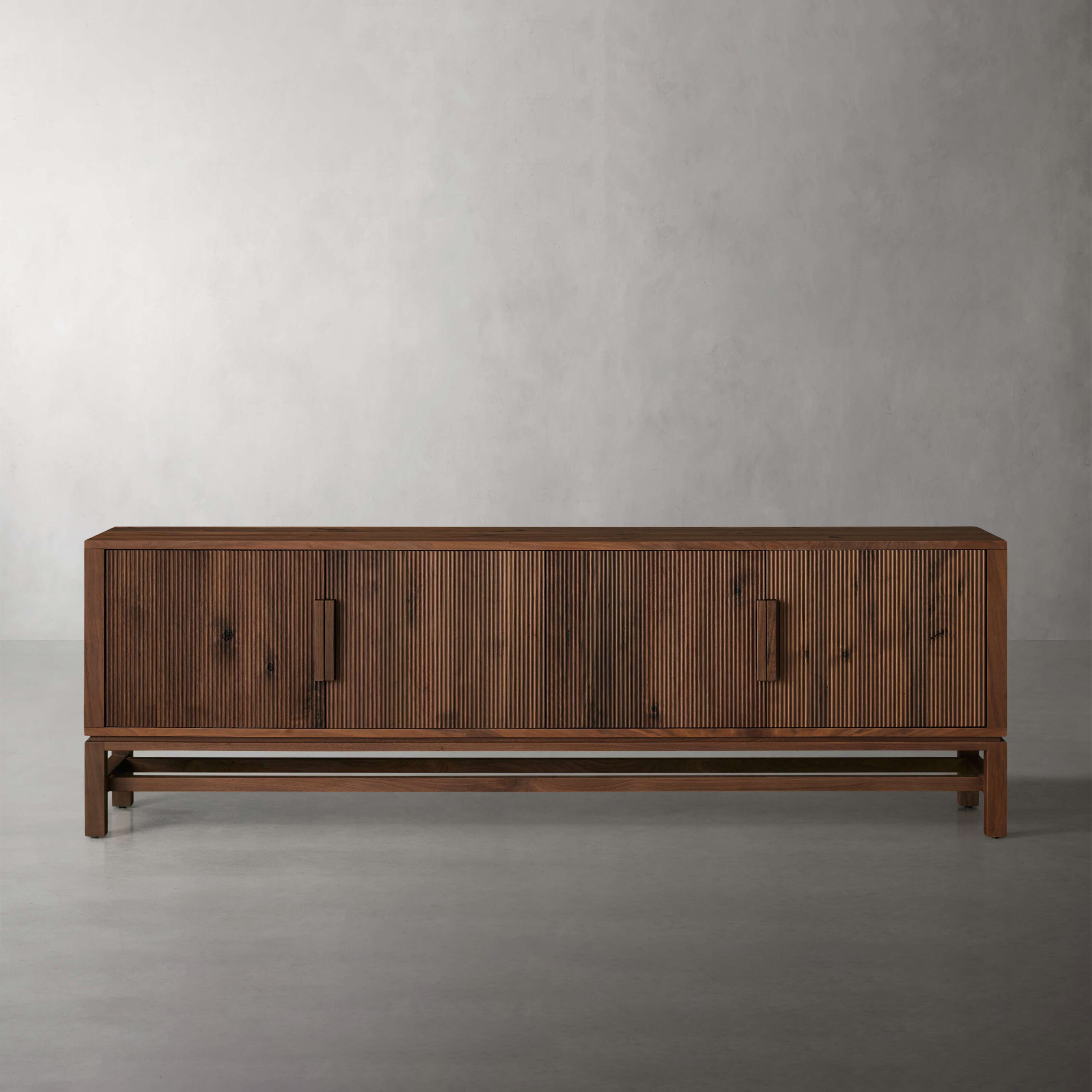 40HOX80MEDW_C240726 Hoxton Media Console - Image 1